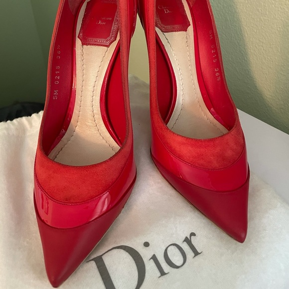 Christian Dior Red Textured Pumps 36.5 - Picture 4 of 8